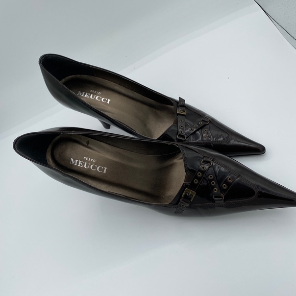 Meucci Brown Pumps Size 10 - Picture 6 of 6